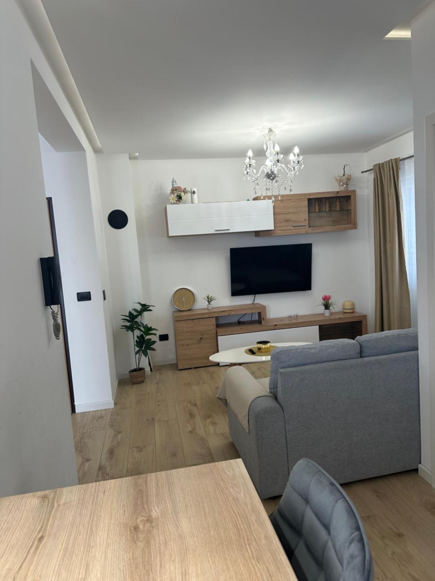 Apartment Ana *